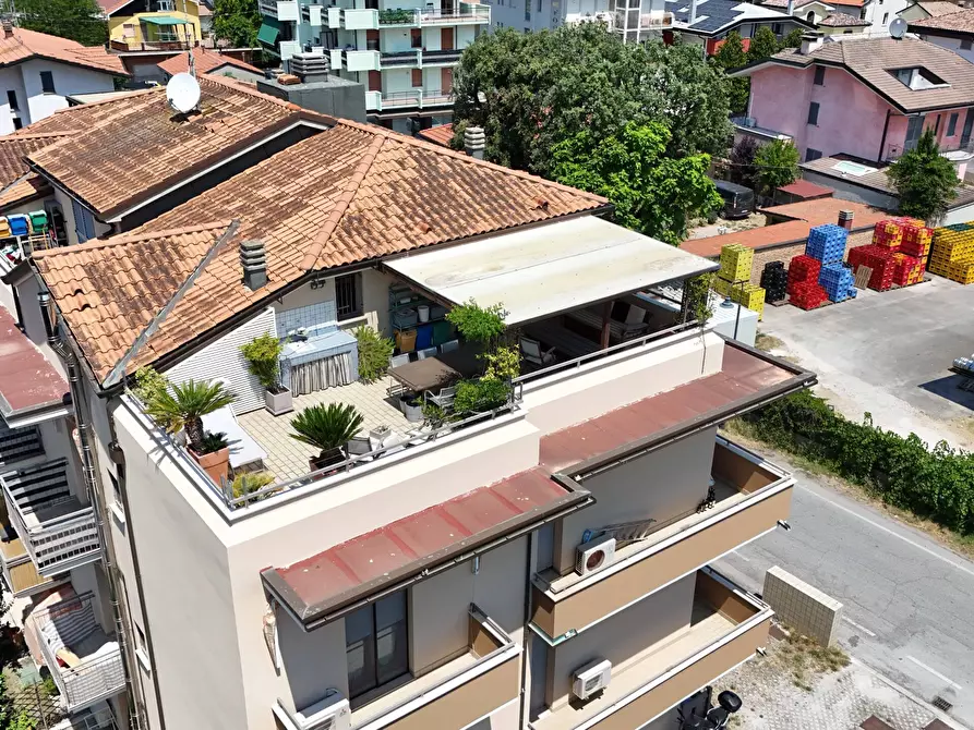 Immagine 1 di Attico in vendita  in Via Enrico Fermi 4A a Bellaria-Igea Marina
