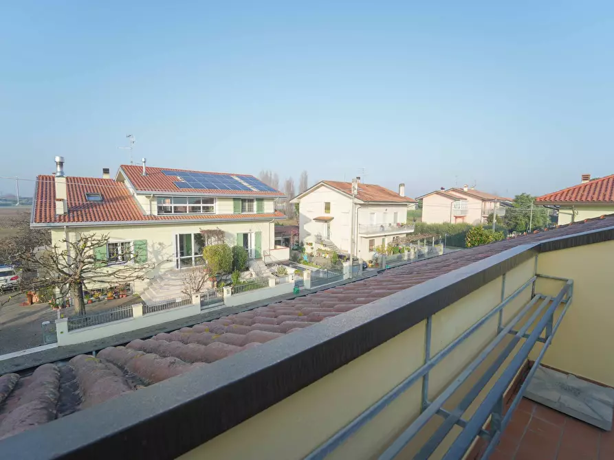 Immagine 36 di Villetta a schiera in vendita  in Via Romagna 21 a Savignano Sul Rubicone