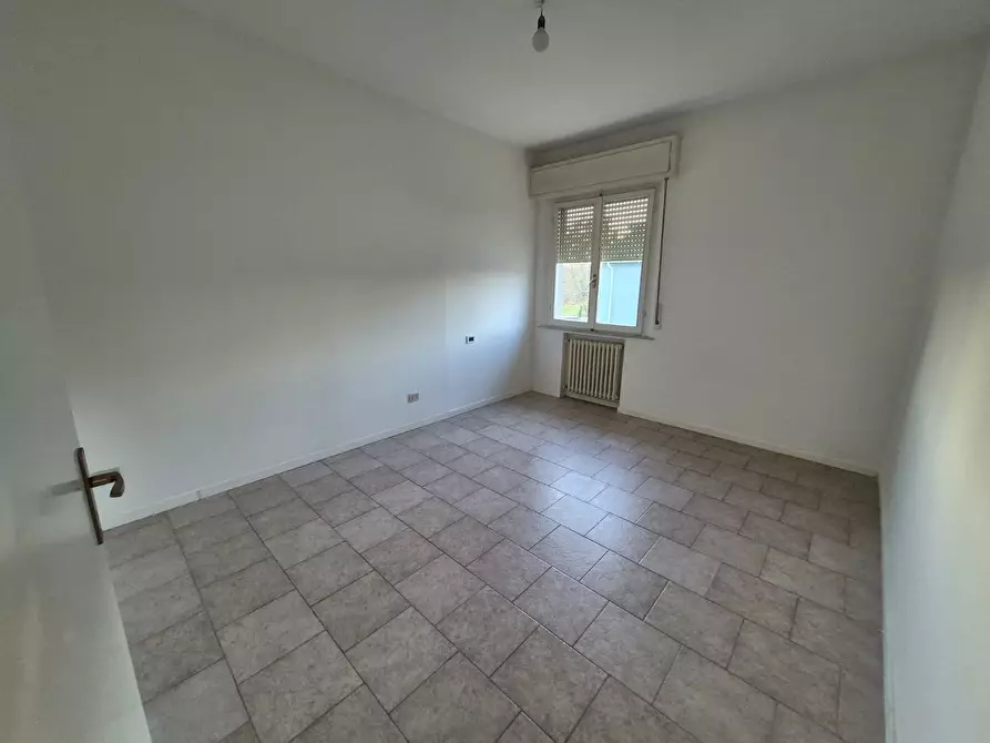 Immagine 17 di Quadrilocale in vendita  in via santerno a Rimini