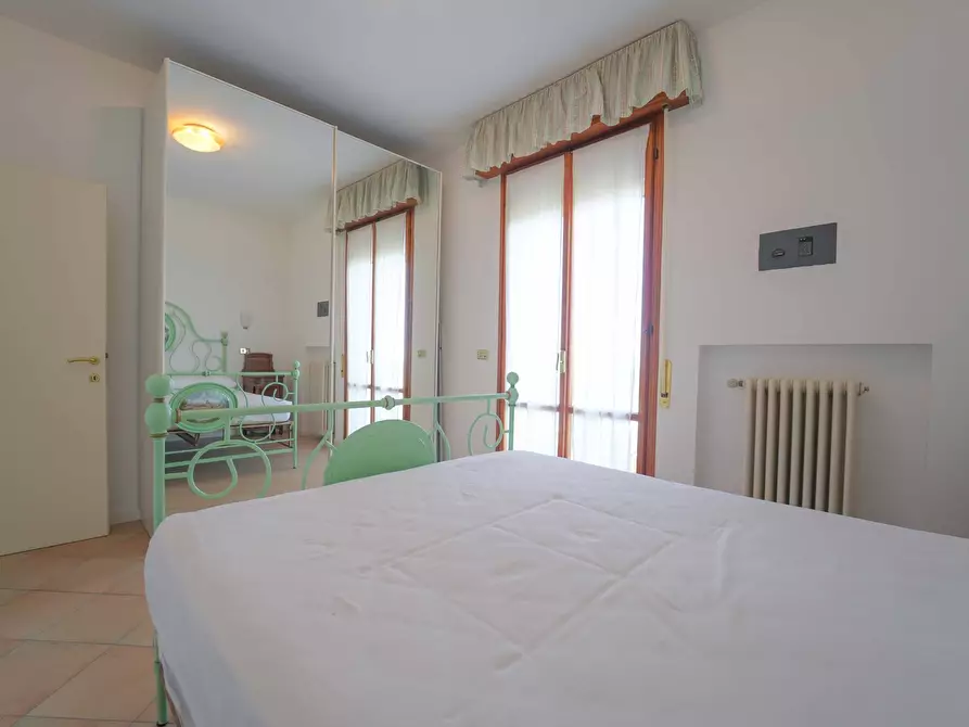 Immagine 12 di Trilocale in vendita  in Via Montello a Cesenatico