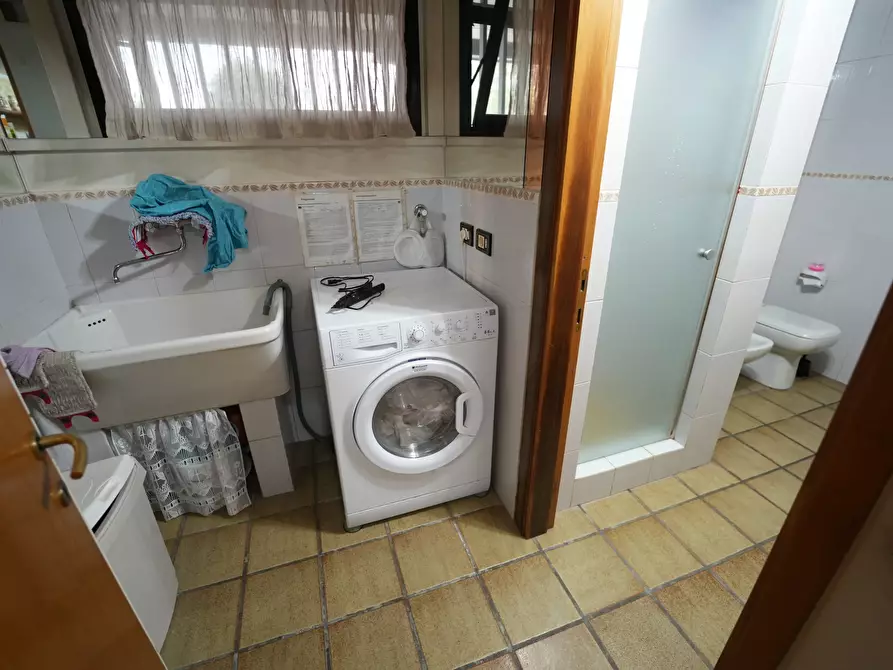 Immagine 16 di Villa in vendita  in Via I° Maggio 1 a Coriano