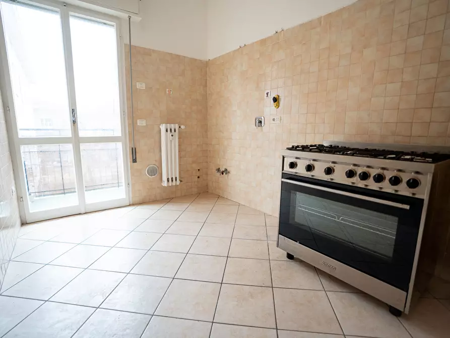 Immagine 13 di Trilocale in vendita  in Via Vega 51 a Rimini