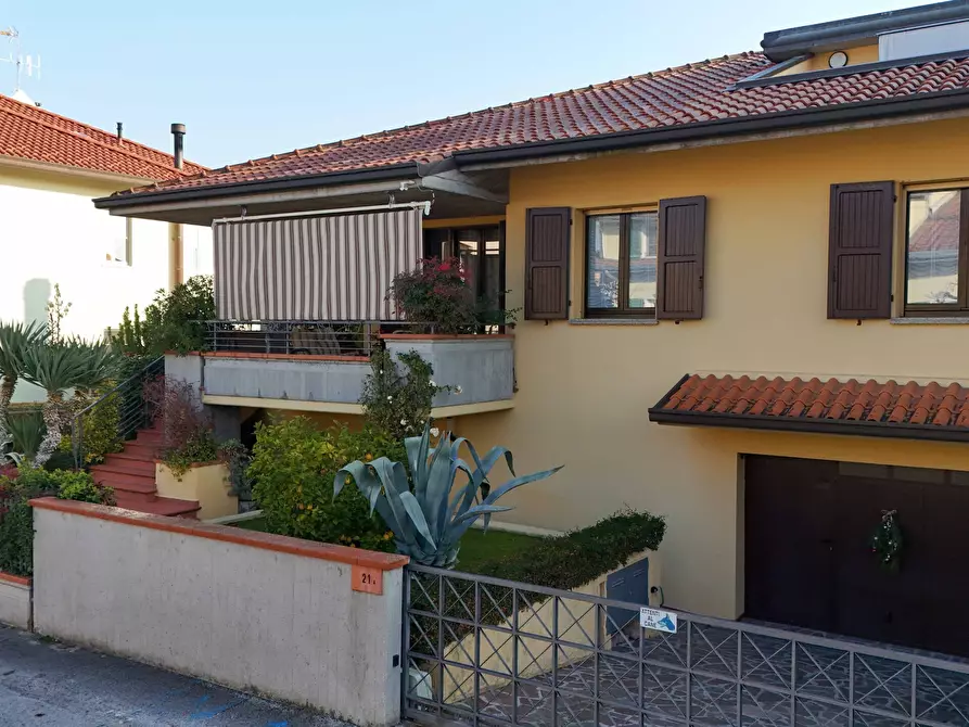 Immagine 8 di Villetta a schiera in vendita  in Via Romagna 21 a Savignano Sul Rubicone