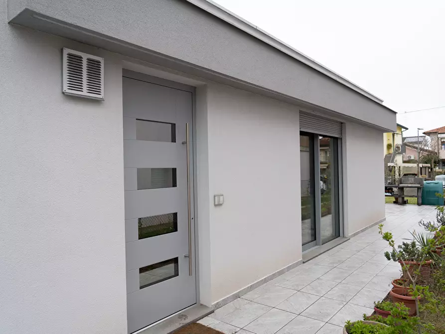 Immagine 34 di Casa indipendente in vendita  in Via Galileo Galilei 1B a Cervia