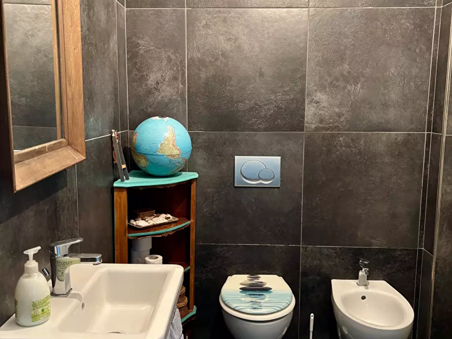 Immagine 16 di Quadrilocale in vendita  in Via dell'Edera 8 a Rimini