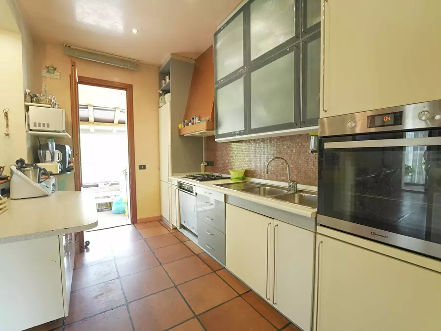 Immagine 8 di Villa in vendita  in Via Laerte Rolfini a Rimini