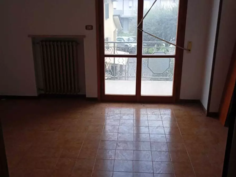 Immagine 21 di Pentalocale in vendita  a Santarcangelo Di Romagna