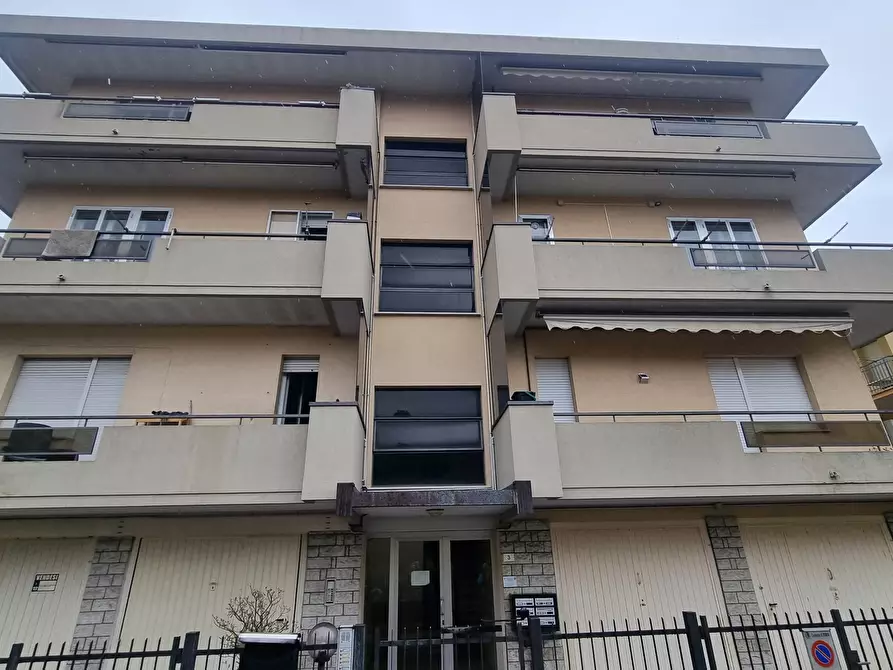 Immagine 23 di Trilocale in vendita  in Via Giovanni Ruffini 9 a Rimini