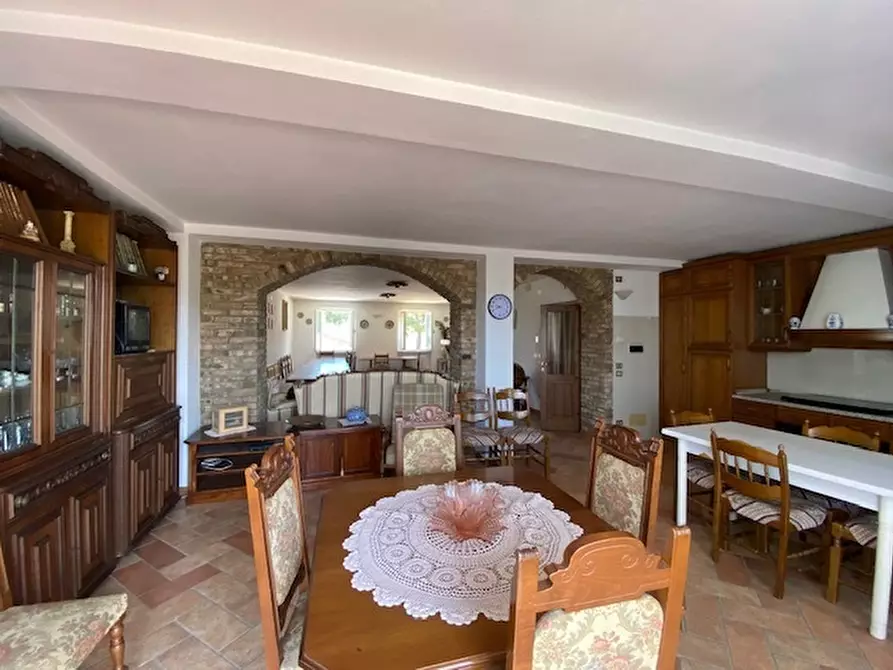Immagine 15 di Rustico / casale in vendita  in Via Sant'Andrea in Villis a Fano