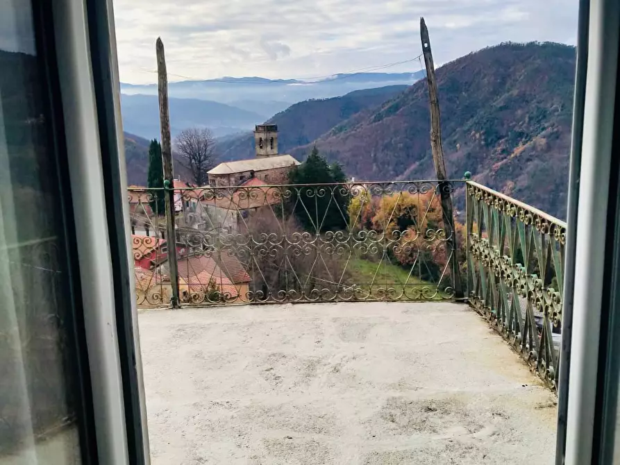 Immagine 5 di Rustico / casale in vendita  in Loc. Le Cassonare snc a Calice Al Cornoviglio