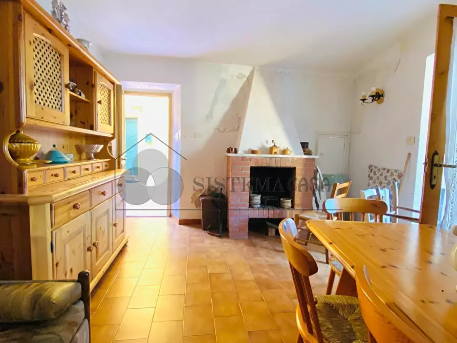 Immagine 5 di Rustico / casale in vendita  in Via San Croce 10 a Follo