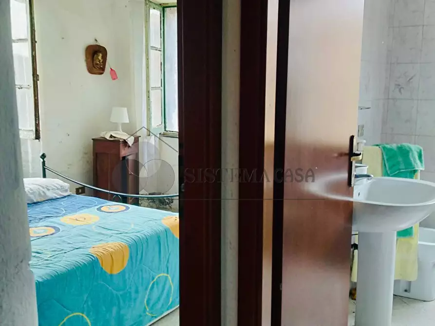 Immagine 12 di Rustico / casale in vendita  in Loc. Le Cassonare snc a Calice Al Cornoviglio