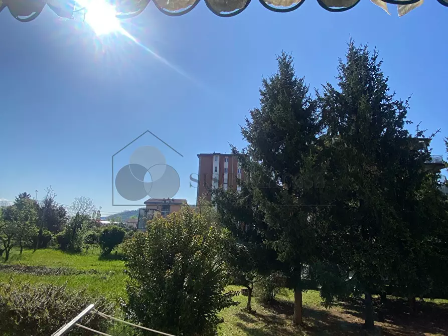 Immagine 17 di Quadrilocale in vendita  in Via Brigate partigiane 94 a Follo