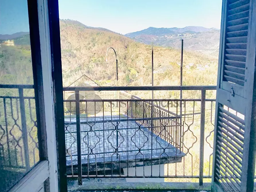 Immagine 4 di Rustico / casale in vendita  in Via Rocchetta 2B a Borghetto Di Vara