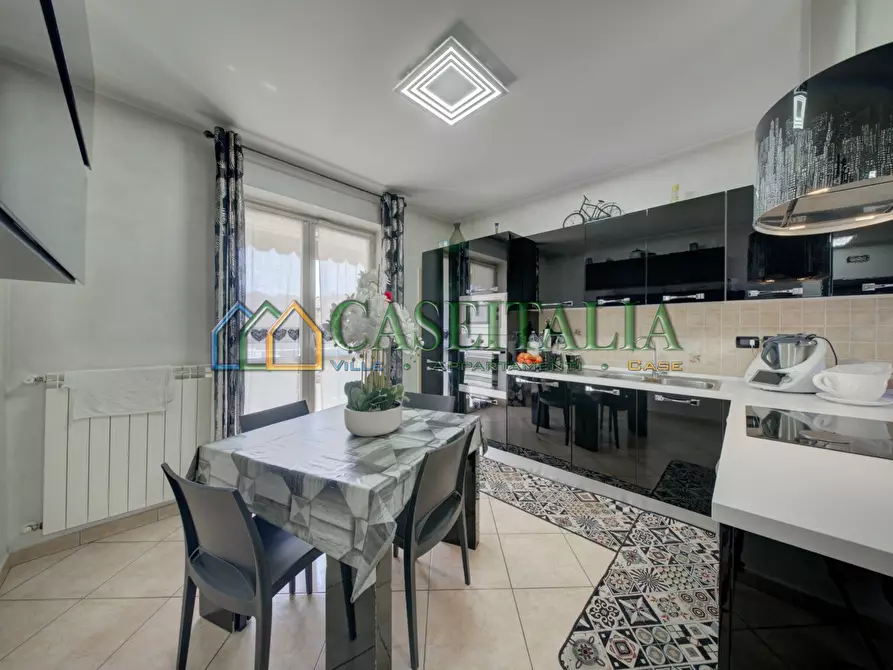 Immagine 11 di Casa bifamiliare in vendita  in Via Fratelli Cervi 19 a Nichelino