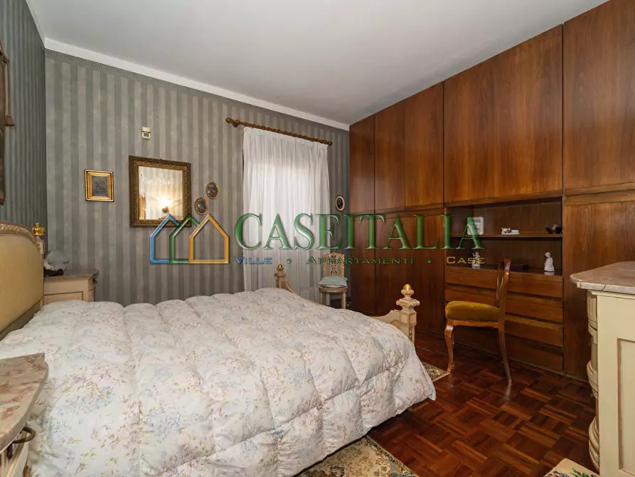 Immagine 26 di Villa in vendita  in Piazza Stazione 2 a Rosta