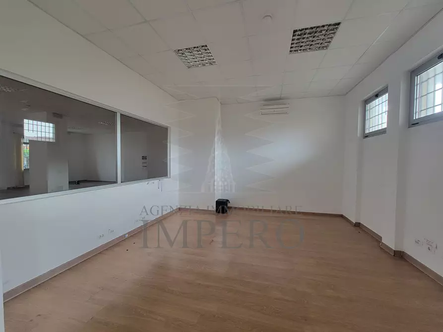 Immagine 14 di Loft/Open space in vendita  in Via Cornelio Tacito 12/B12/b a Ventimiglia