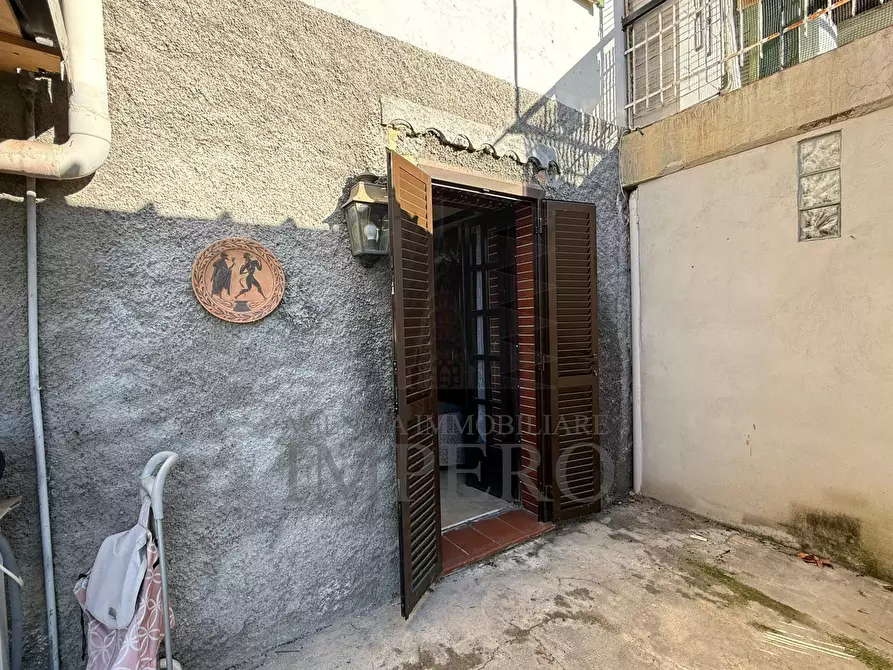 Immagine 19 di Bilocale in vendita  in Corso Nizza 49 a Ventimiglia