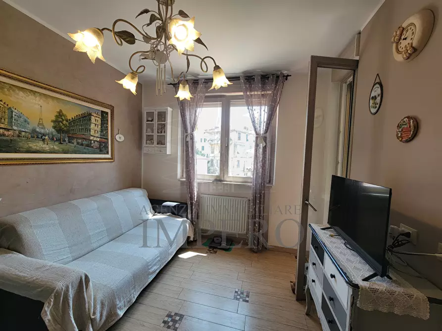 Immagine 5 di Trilocale in vendita  in Via San Secondo 15 a Ventimiglia
