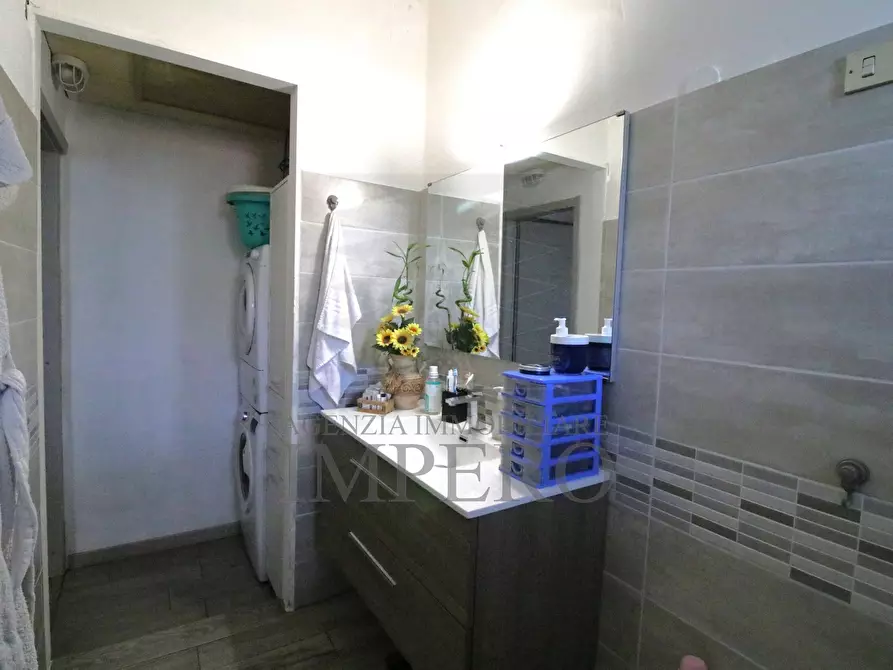 Immagine 19 di Quadrilocale in vendita  in Via Gallardi 9 a Ventimiglia