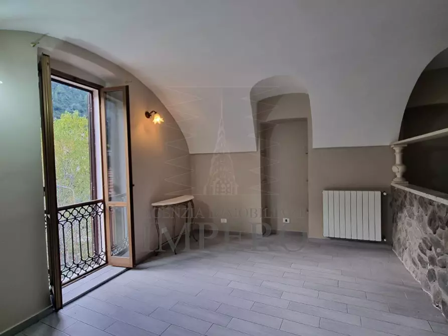 Immagine 4 di Pentalocale in vendita  in Via Case Palanchi 9 a Ventimiglia