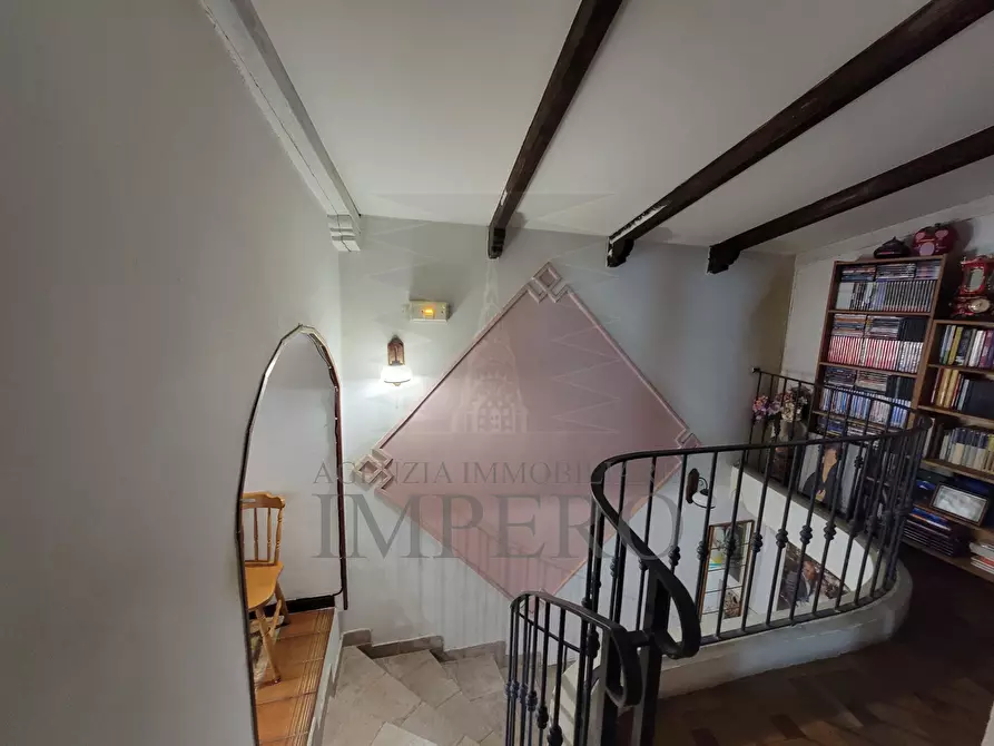 Immagine 20 di Trilocale in vendita  in Via Giudici 28 a Ventimiglia