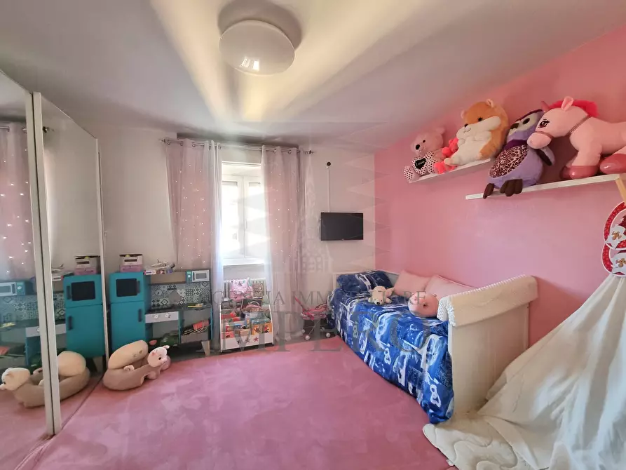 Immagine 11 di Trilocale in vendita  in Via San Secondo 15 a Ventimiglia