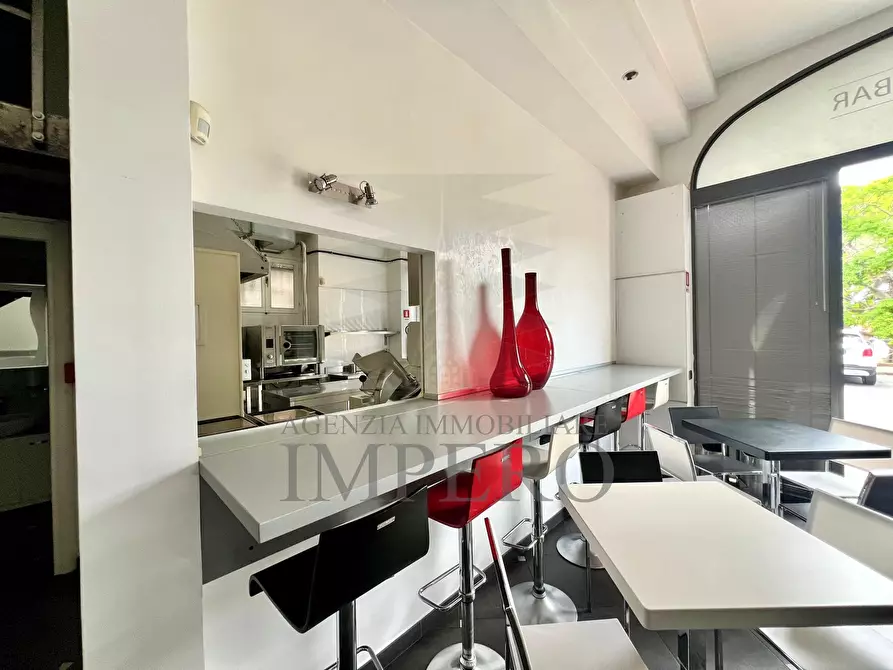 Immagine 3 di Bar / Ristorante in vendita  in Via Romana 22 a Bordighera