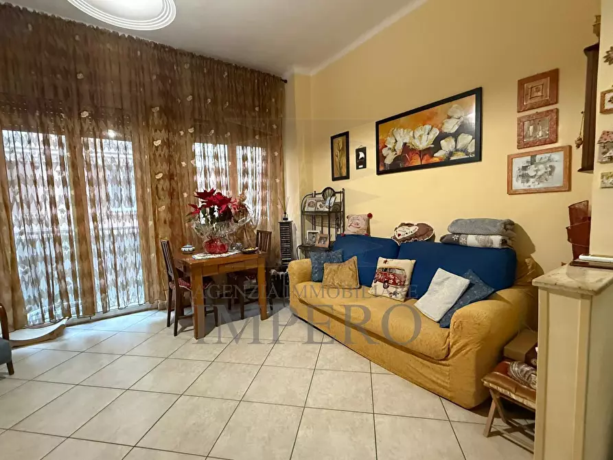 Immagine 12 di Quadrilocale in vendita  in Via Martiri della Liberta 9 a Ventimiglia