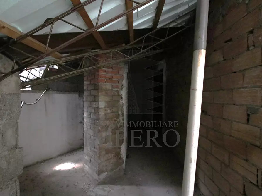 Immagine 5 di Pentalocale in vendita  in Via Cornelio Tacito 2 a Ventimiglia