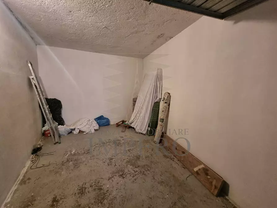 Immagine 13 di Garage in vendita  in Via Asse 85 a Ventimiglia