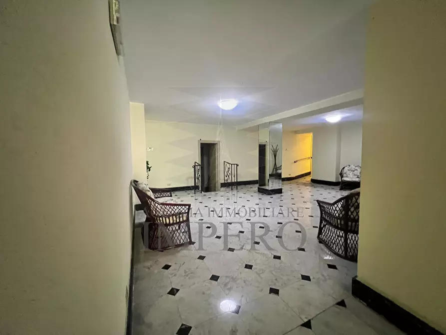 Immagine 9 di Bilocale in vendita  in Corso Italia 100 a Bordighera