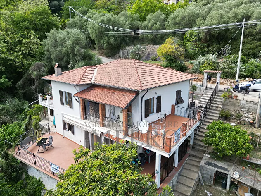 Immagine 43 di Casa bifamiliare in vendita  in Via Ciappin 2 a Ventimiglia