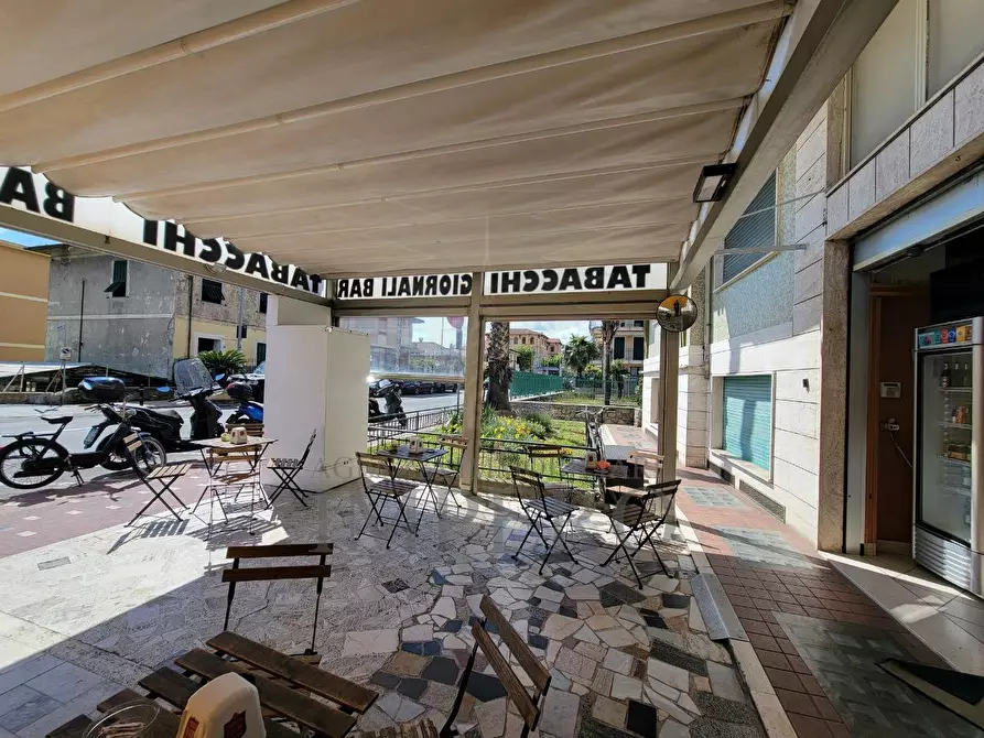 Immagine 3 di Bar / Ristorante in vendita  in Via Aurelia 98 a Bordighera