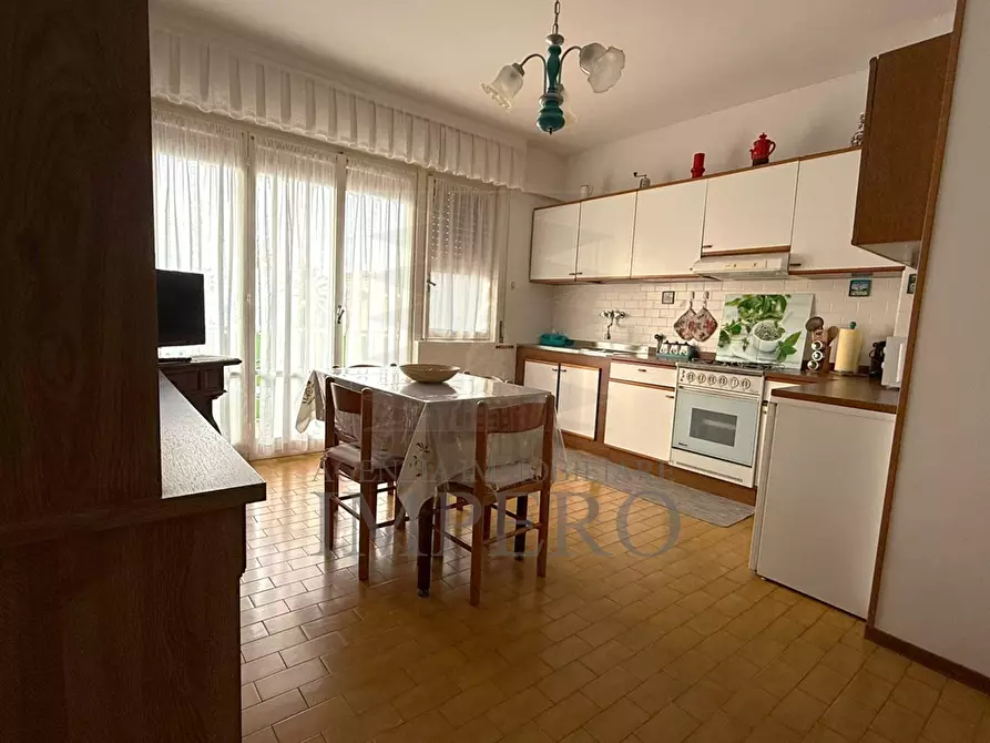 Immagine 10 di Bilocale in vendita  in Vico Pescatori 1 a Ventimiglia