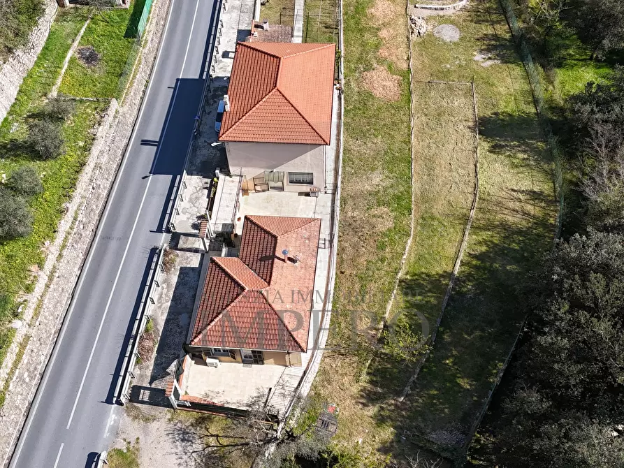 Immagine 49 di Casa bifamiliare in vendita  in Via Nazionale 8 a Airole