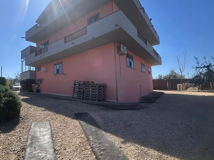 Immagine 72 di Casa indipendente in vendita  in VIALE MAIELLA a Chieti