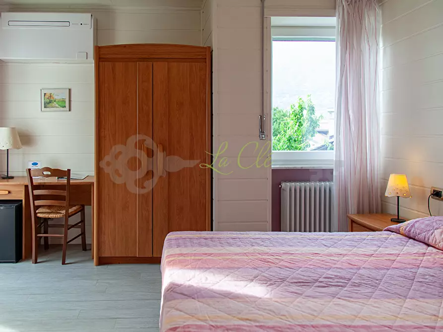 Immagine 24 di Albergo/B&B/Residence in vendita  a Brissogne