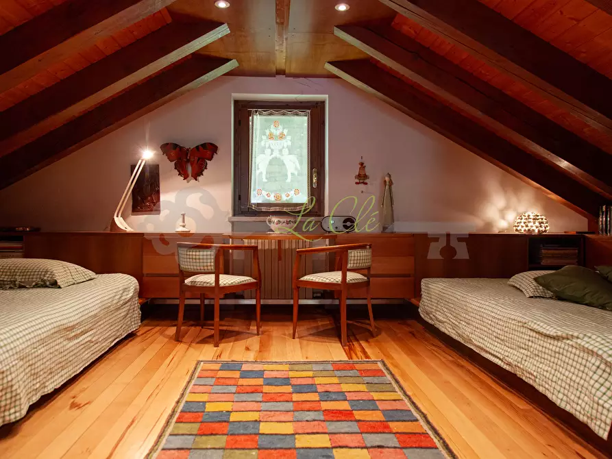 Immagine 13 di Trilocale in affitto  a Courmayeur