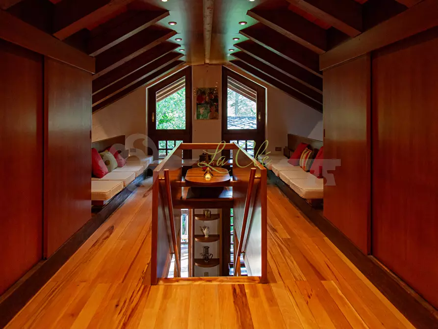 Immagine 14 di Trilocale in affitto  a Courmayeur