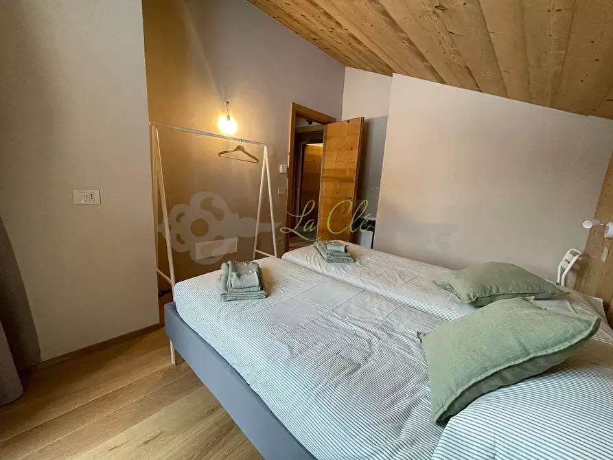 Immagine 14 di Trilocale in affitto  a Pre'-Saint-Didier