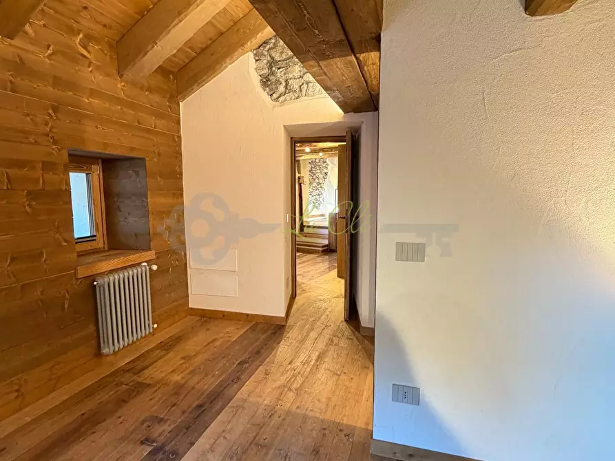 Immagine 15 di Trilocale in vendita  in Via Passerin D'Entreves 11 a Courmayeur