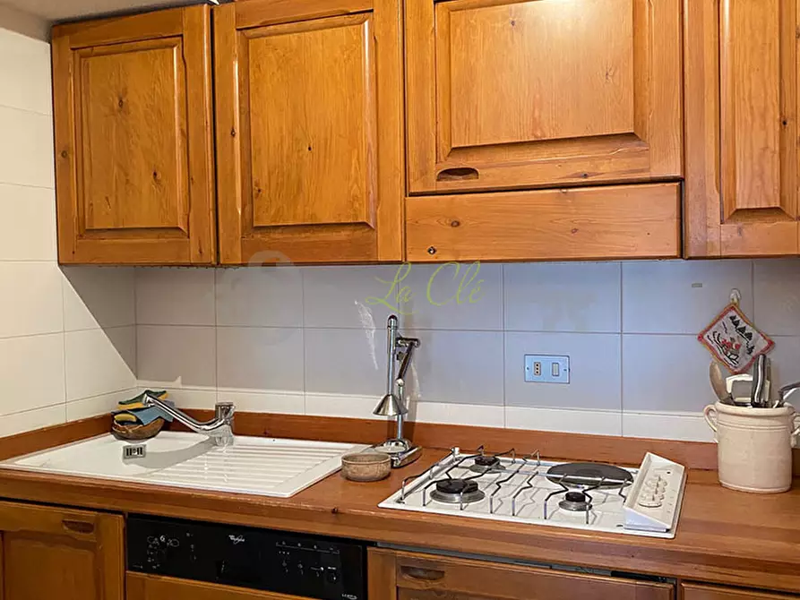 Immagine 3 di Trilocale in affitto  a Courmayeur