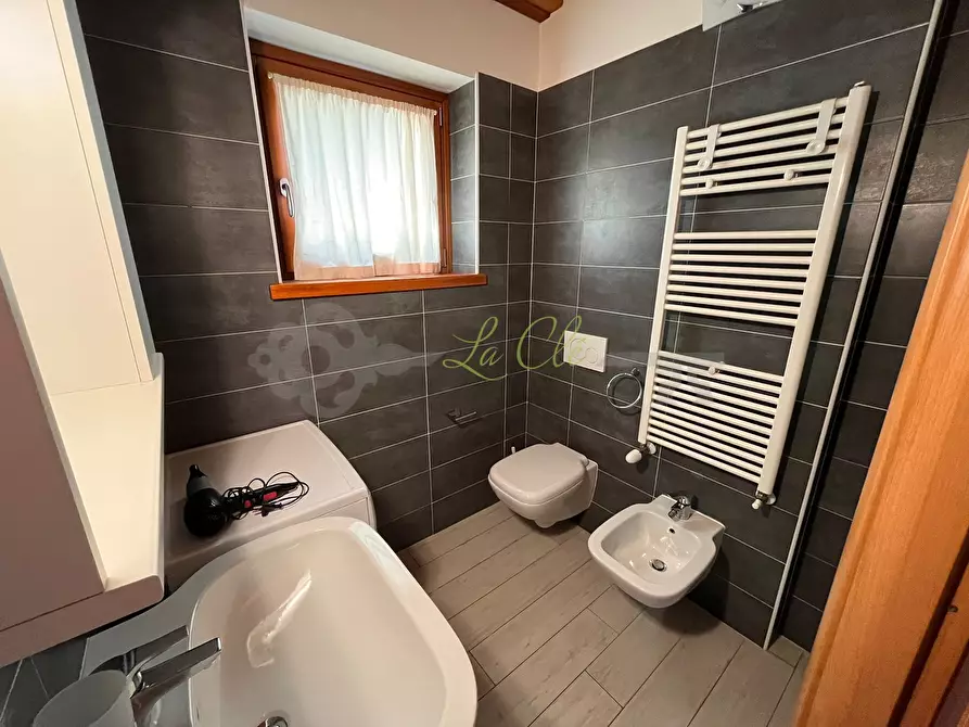 Immagine 10 di Bilocale in vendita  in Viale Allée de la Gare snc a Pre'-Saint-Didier