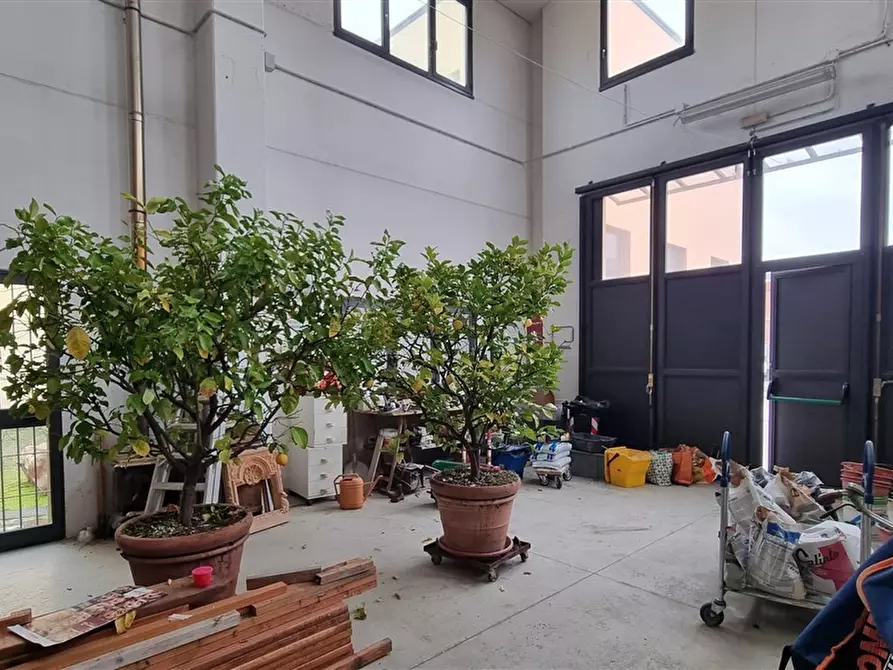 Immagine 6 di Attività artigianale in vendita  in Via Paul-Henry Spaak 6 a Parma