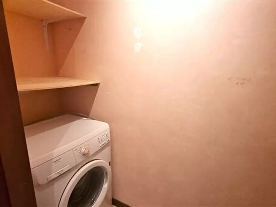 Immagine 19 di Bilocale in vendita  in Strada Val Parma 188 a Parma