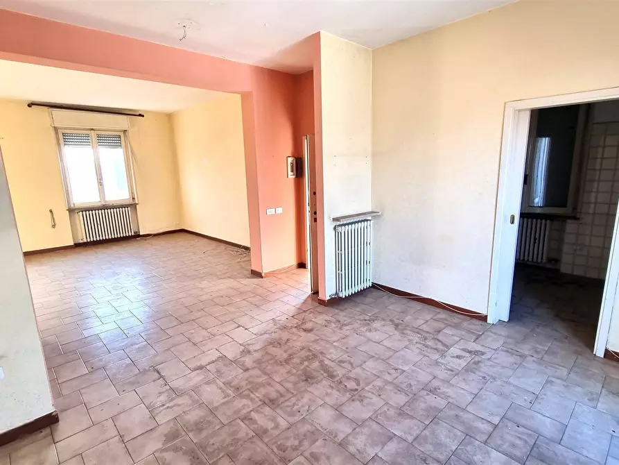 Immagine 12 di Trilocale in vendita  in Via Giuseppe Zanardelli 5B a Parma