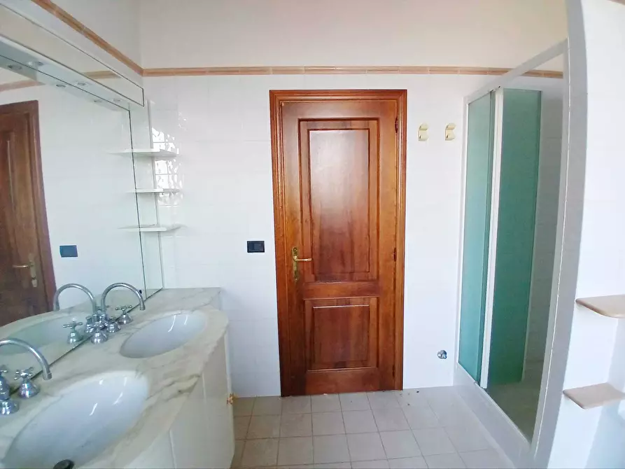 Immagine 13 di Villa in vendita  in Via Modenese 1205 a Vignola