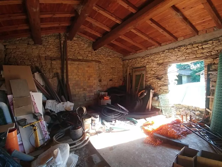 Immagine 10 di Rustico / casale in vendita  in Via Villa 121 a Castel D'aiano