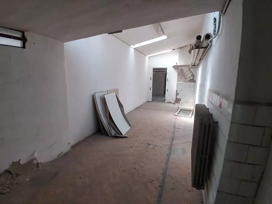 Immagine 11 di Attività artigianale in vendita  in Via del Murazzo 96a a Modena